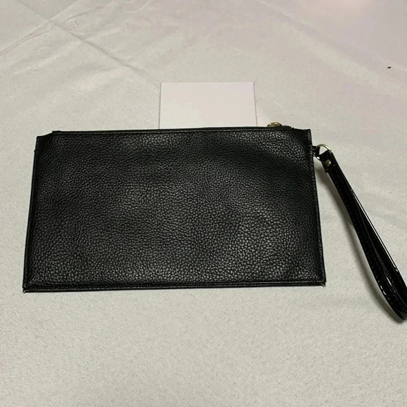 JUICY COUTURE Wristlet,excellent condition. - Picture 4 of 7